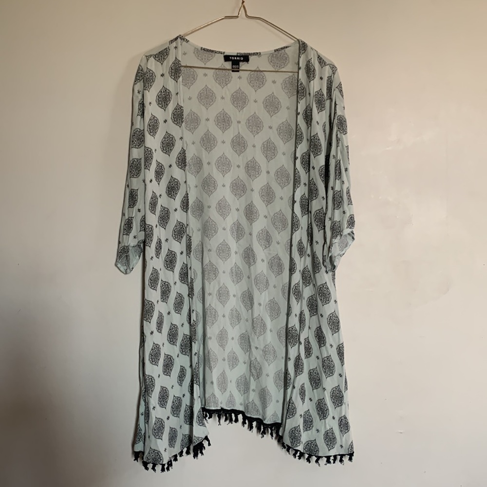 Torrid kimono